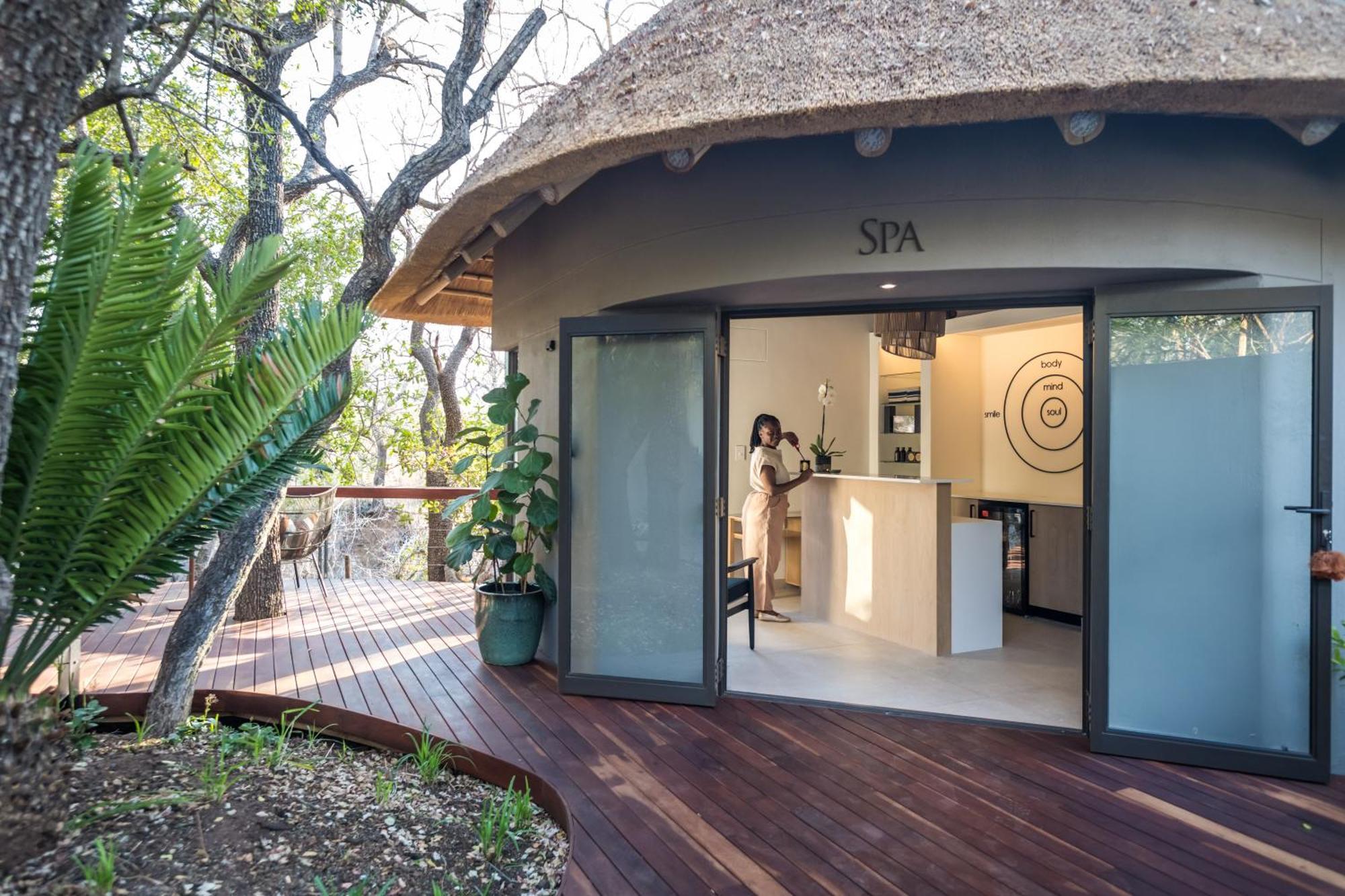 Serondella Safari Lodge Thornybush Game Reserve Exterior foto